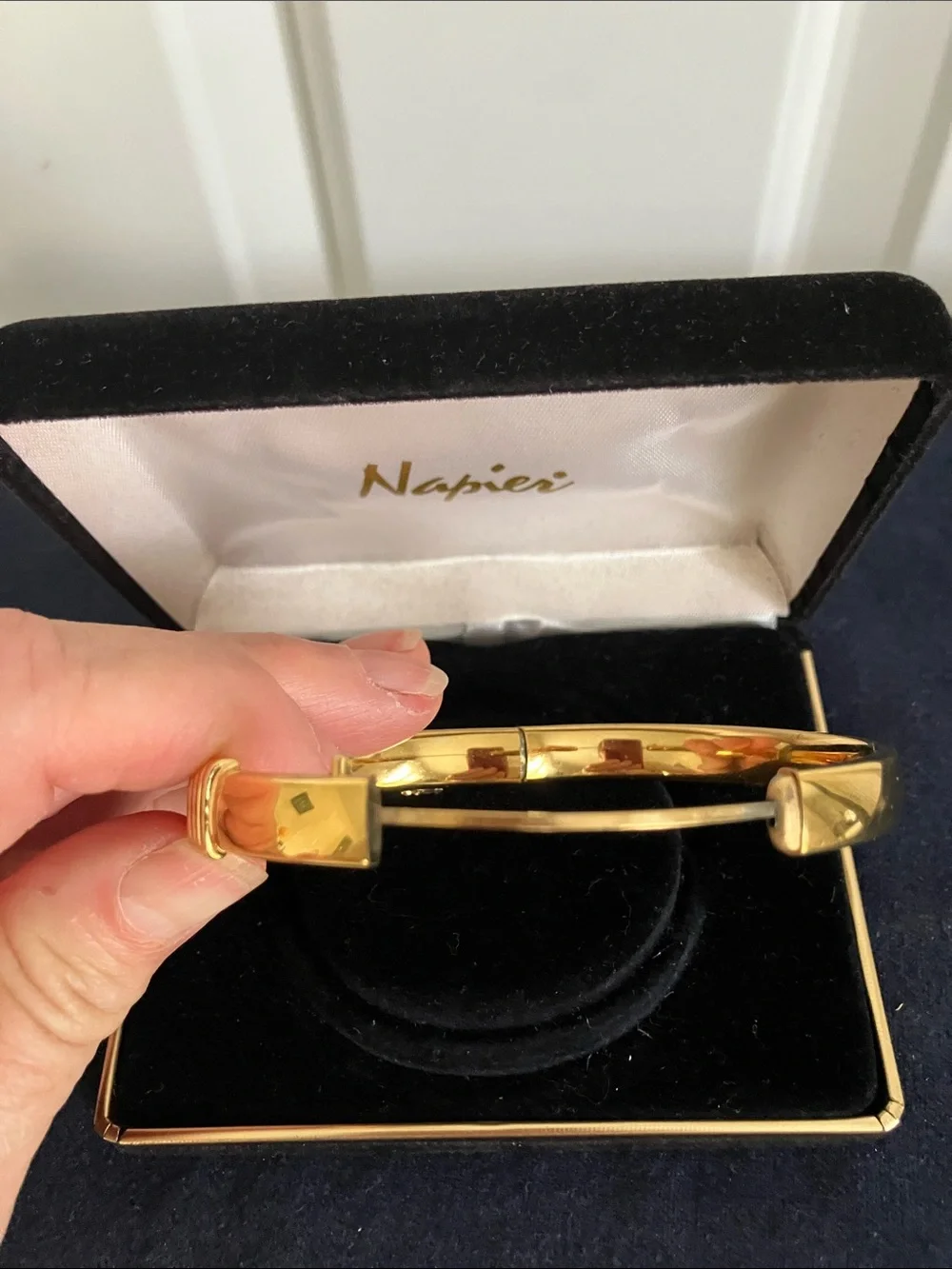 Napier Gold Tone Ribbed Accent Hinged Bangle Bracelet - Picture 4 of 5